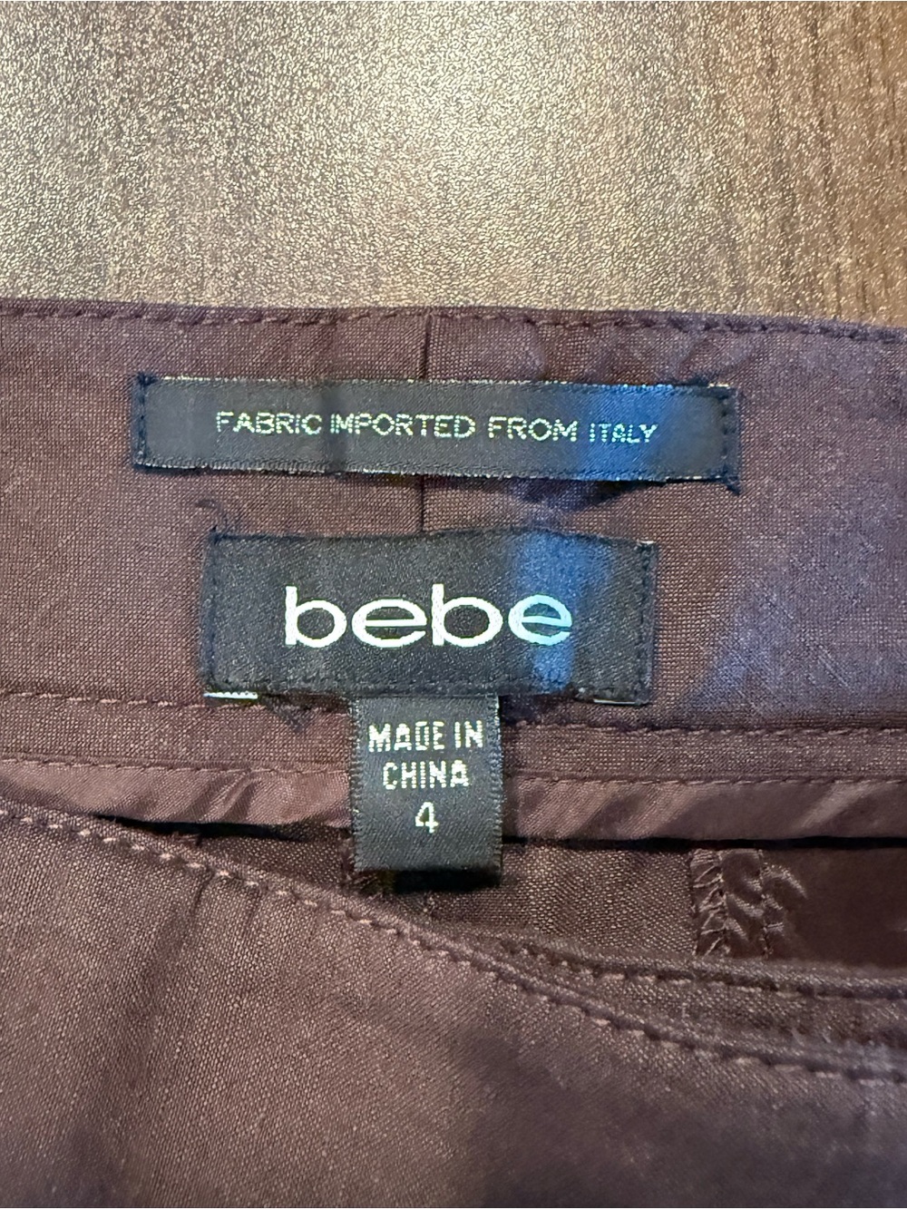 bebe Women's Pants in Deep Plum